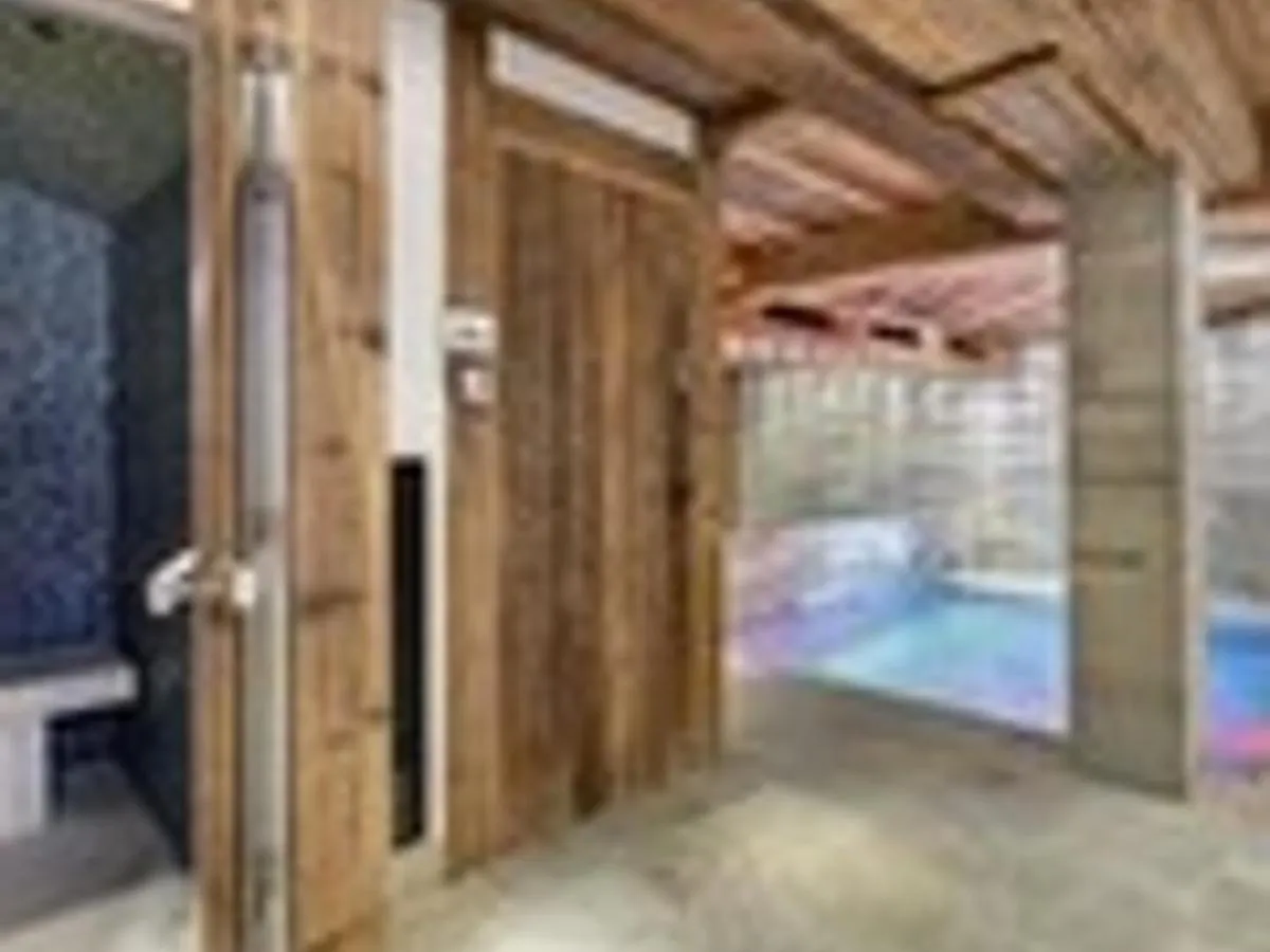 Chalet D'Exception Avec Piscine, Hammam Et Ascenseur A Val D'Isere, Proche Des Pistes - Fr-1-567-38